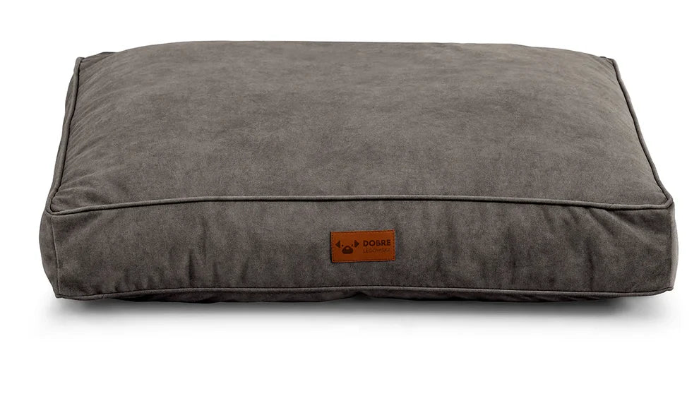 Brown dog bed with soft cushion – elegant, easy-to-clean pet bedding